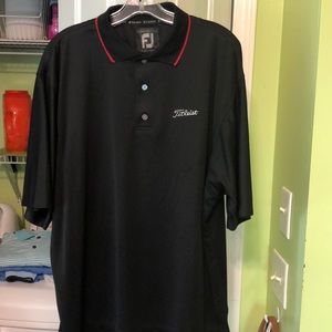 Men’s golf shirt